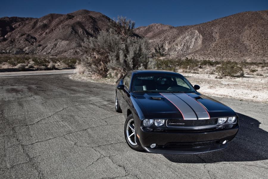  Dodge Challenger R/T 2011 года  (фото 22 из 28)